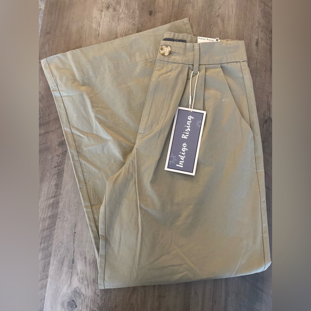 NWT Indigo Rising Wide Leg Khaki - Picture 3 of 4